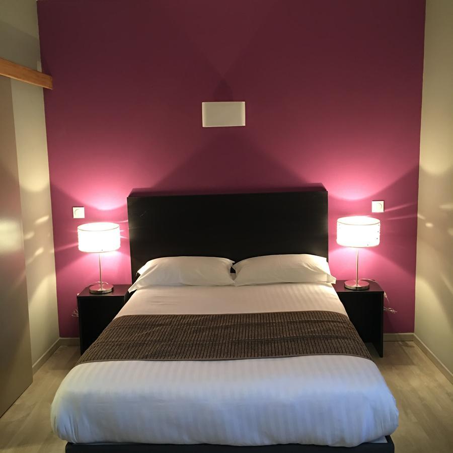 Le Brin D'Olivier Aparthotel Bourg-Saint-Andeol Ngoại thất bức ảnh