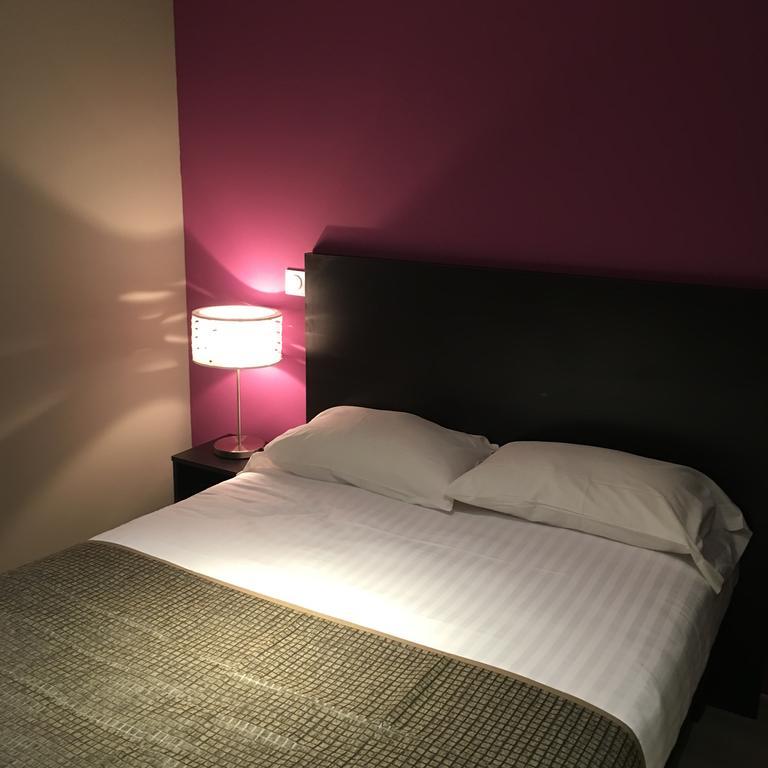 Le Brin D'Olivier Aparthotel Bourg-Saint-Andeol Ngoại thất bức ảnh